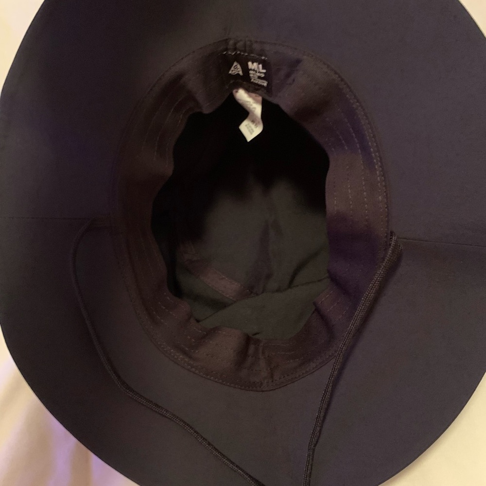 Nike ACG Bucket - Picture 5 of 9